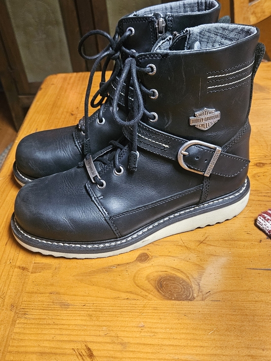 Harley-Davidson Shoes - Harley-Davidson Darton Womens Black Leather Lace-Up Riding Boots with White Sole